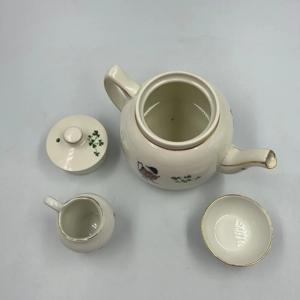 Vintage Carrigaline Ireland Fox Hunt Tea Set Teapot Creamer Sugar Shamrocks Gold